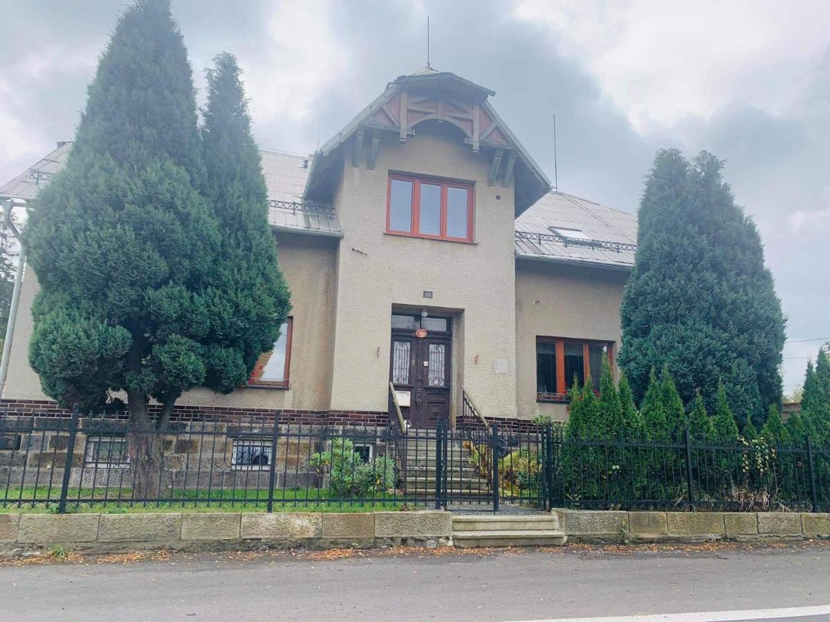 Penzion U Lastuvku Sluknov Exterior photo